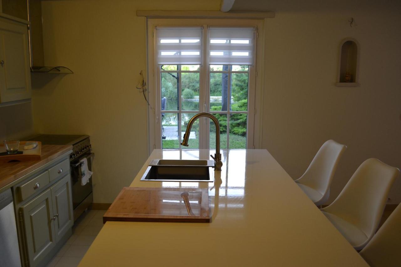 Ambiance Seine - Appartement 46M2 Terrasse - Hortensia Thomery Ngoại thất bức ảnh